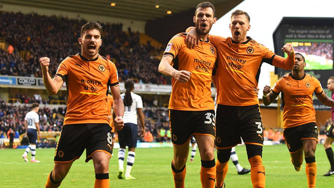 关键回合出现三次攻防转换（关键回合三度攻防易手）