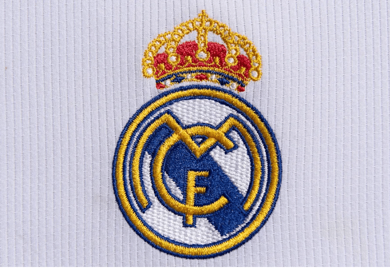 半场战报：拉齐奥0-0卡利亚里，扎卡尼、马鲁西奇造险（半场速递：拉齐奥0-0卡利亚里，扎卡尼与马鲁西奇先后制造险情）