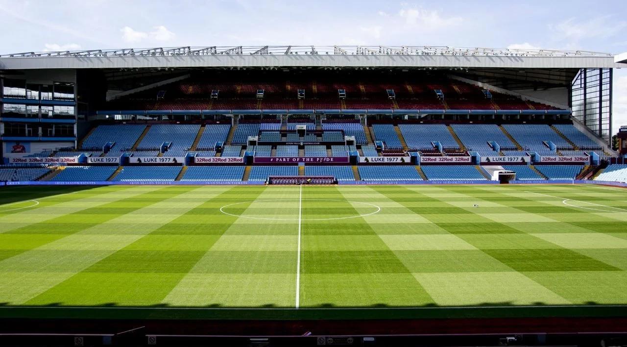 孔帕尼：凯恩会主动保持团队性，让我的工作非常轻松（孔帕尼：凯恩极具团队意识，让我执教变得简单）