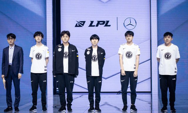 足球的魅力 足球的魅力